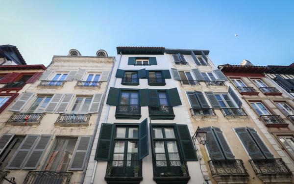 Appartement à vendre    2 pièces • 42,20 m2 Bayonne