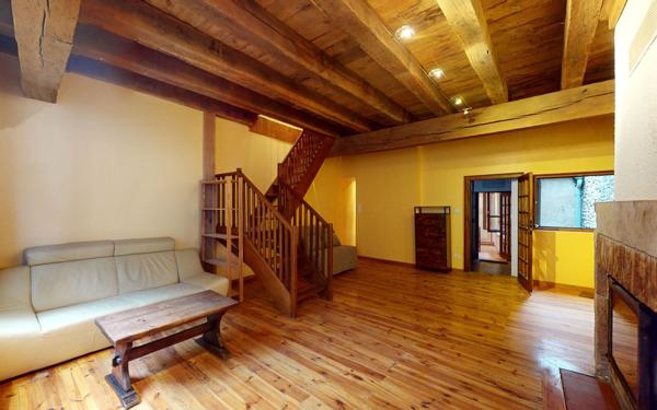 Maison à vendre    6 pièces • 118 m2 Rodez