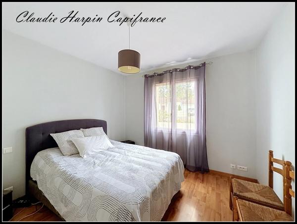 Maison à vendre 5 pièces  (79200) PLAIN PIED sur parcelle d'environ 600 m² - 3 ch - grande pièce de vie, garage ...