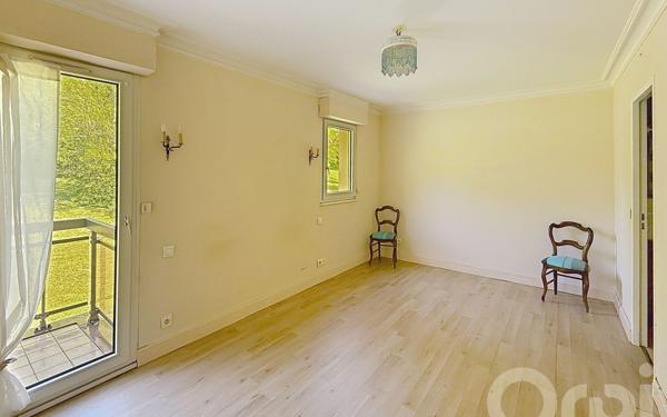 Appartement à vendre    4 pièces • 132 m2 Le Mée-sur-Seine