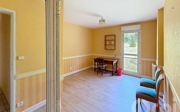 Appartement à vendre    4 pièces • 132 m2 Le Mée-sur-Seine