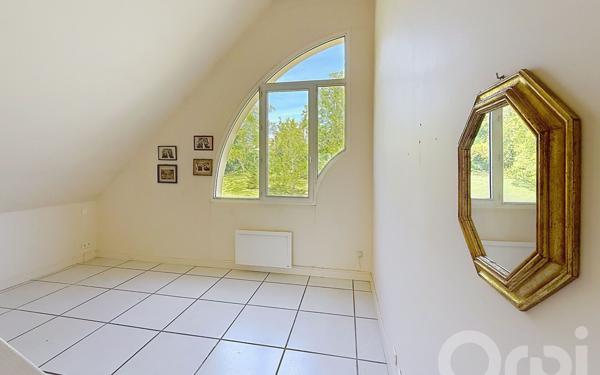 Appartement à vendre    4 pièces • 132 m2 Le Mée-sur-Seine
