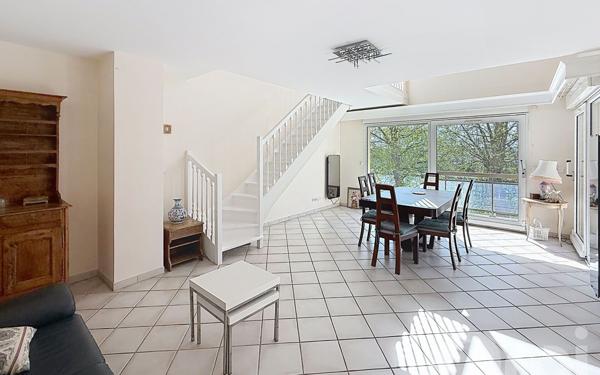 Appartement à vendre    4 pièces • 132 m2 Le Mée-sur-Seine