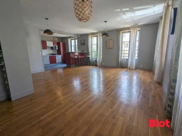 Appartement 4 pièce(s)