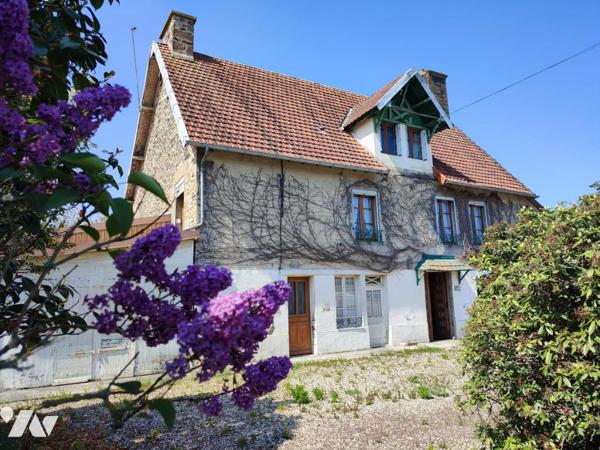 Maison d'habitation familiale à rafraichir à VIRE