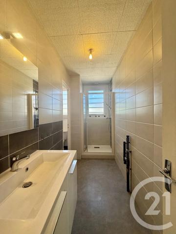 Maison à vendre  4 pièces - 112,76 m 2   MOULINS  - 03