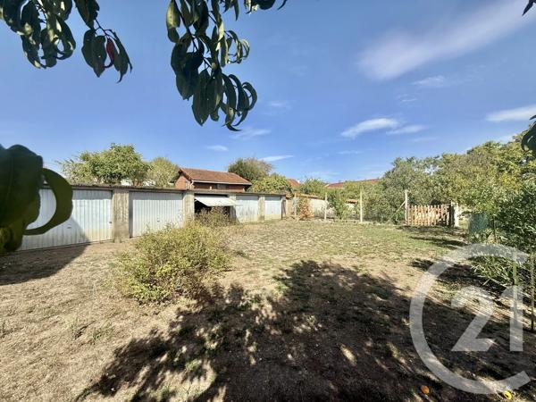 Maison à vendre  4 pièces - 112,76 m 2   MOULINS  - 03