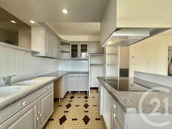 Maison à vendre  4 pièces - 112,76 m 2   MOULINS  - 03