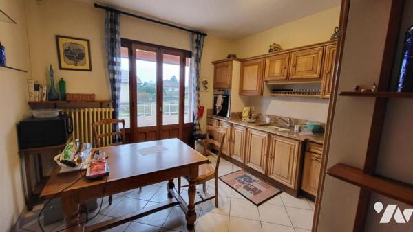 ARBOUANS, maison sur sous-sol sept pièces sur 12a 46ca