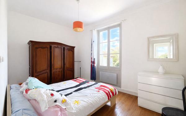 Appartement à vendre    3 pièces • 78 m2 Saint-Paul-lès-Dax