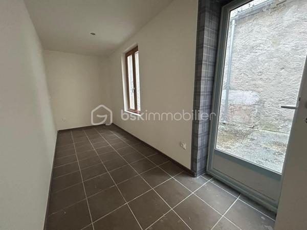 Immeuble mixte de 150,46 m²