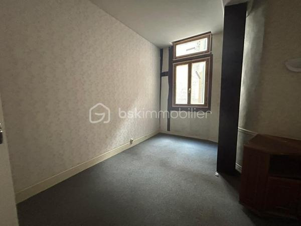 Immeuble mixte de 150,46 m²