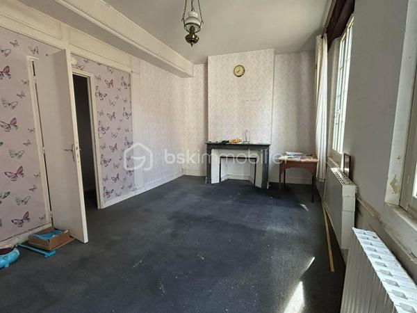 Immeuble mixte de 150,46 m²