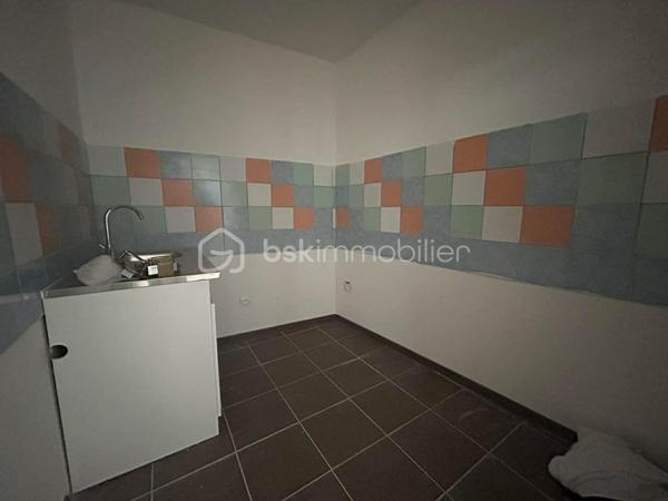 Immeuble mixte de 150,46 m²