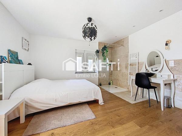 Appartement coup de coeur dans petite copropriété, 3 chambres, 2 places de stationnements, 1 garage