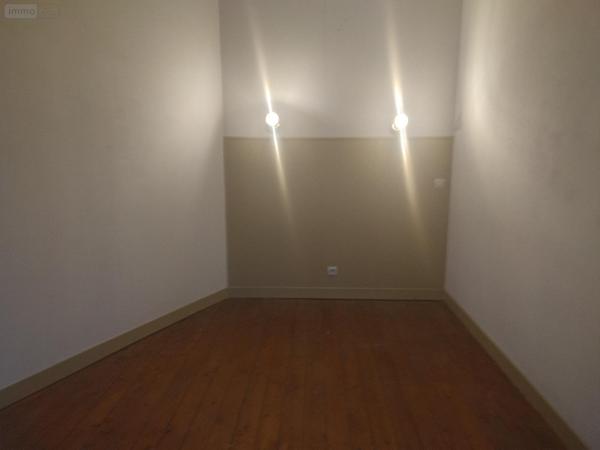 Maison de ville à louer à Oissel en Seine-Maritime (76350), ref : 2026L03