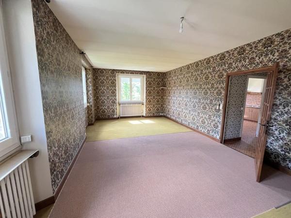 Maison à vendre |                                       Saint-Céré |                                        5 pièces  |  150 m²