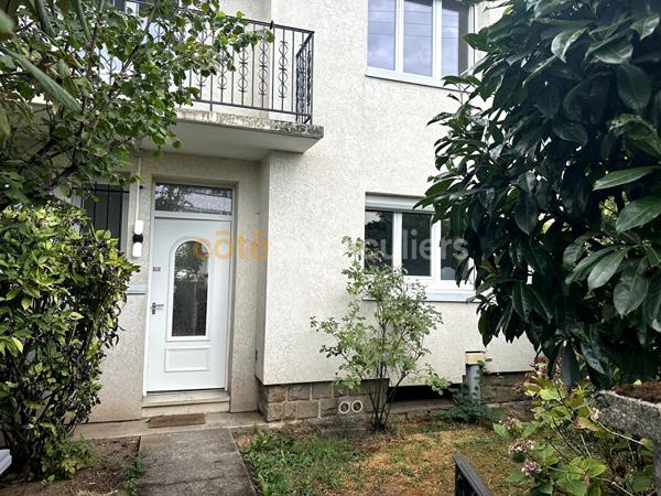 Vente
                Maison5 Pièces -
                    CHAMALIERES (63400)
