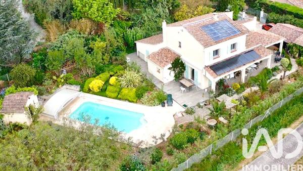 Maison à vendre 8 pièces 175 m² Cuers