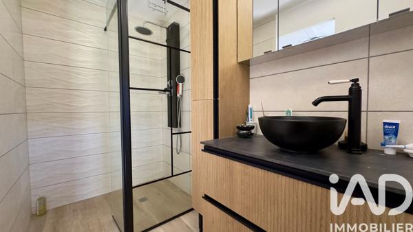 Maison à vendre 8 pièces 175 m² Cuers
