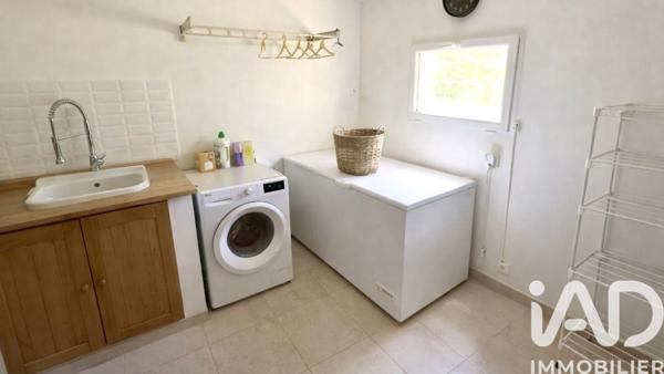 Maison à vendre 8 pièces 175 m² Cuers