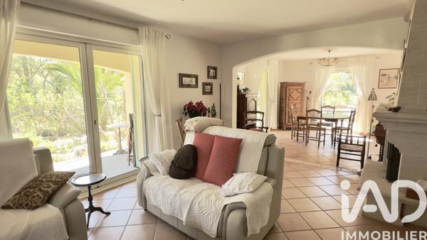 Maison à vendre 8 pièces 175 m² Cuers