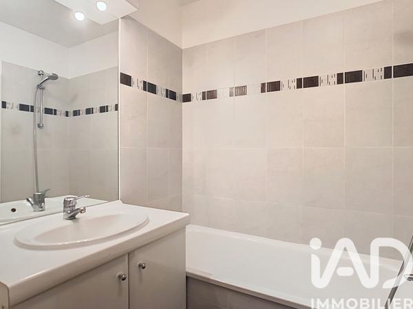 Appartement à vendre 2 pièces 48 m² Saint-Cyr-l'École