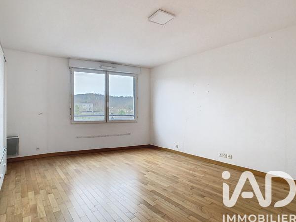 Appartement à vendre 2 pièces 48 m² Saint-Cyr-l'École