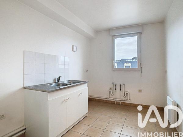 Appartement à vendre 2 pièces 48 m² Saint-Cyr-l'École