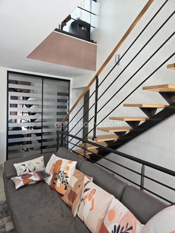 à vendre!! Maison d'architecte de plain pied 3 chambres avec sous-sol semi enterré