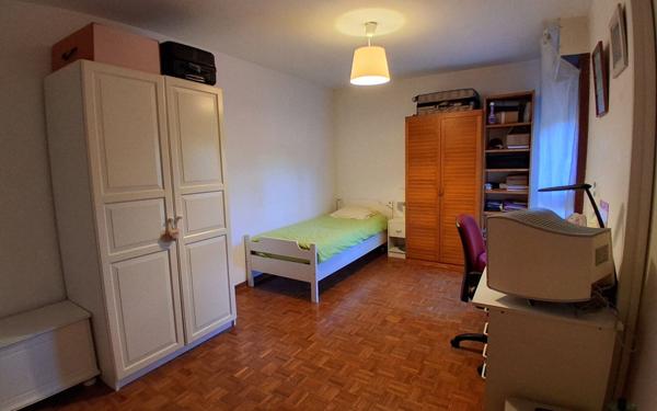 Appartement à vendre    4 pièces • 104 m2 Toulon