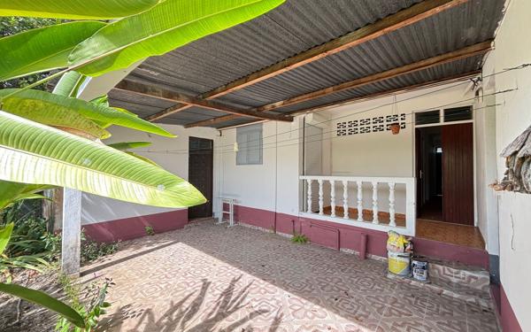 Maison à vendre    6 pièces • 164 m2 Le Moule