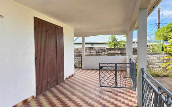 Maison à vendre    6 pièces • 164 m2 Le Moule