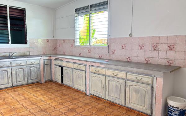 Maison à vendre    6 pièces • 164 m2 Le Moule