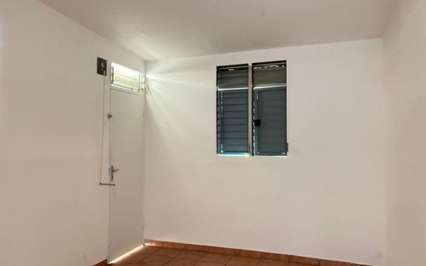 Maison à vendre    6 pièces • 164 m2 Le Moule