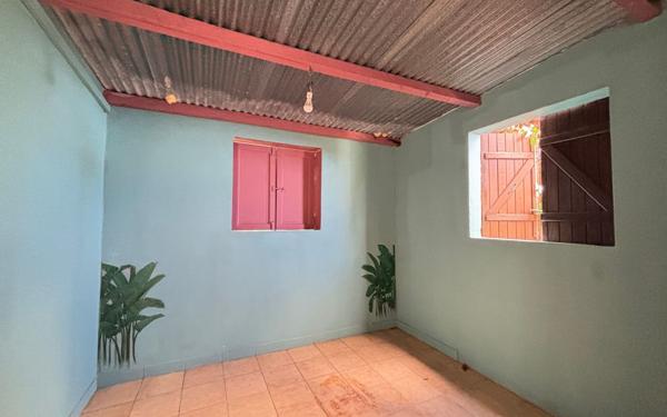 Maison à vendre    6 pièces • 164 m2 Le Moule