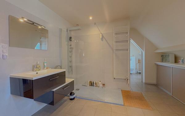 Maison à vendre    6 pièces •  Lons