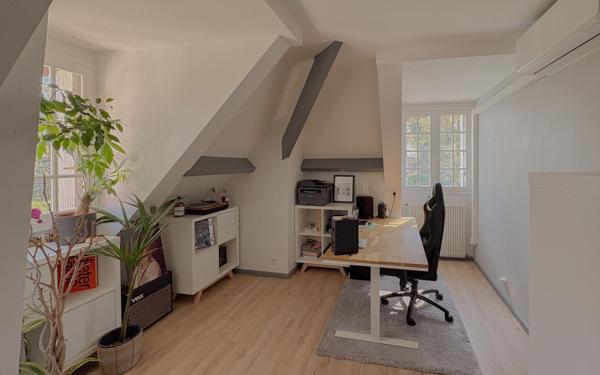 Maison à vendre    6 pièces •  Lons