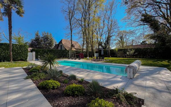 Maison à vendre    6 pièces •  Lons