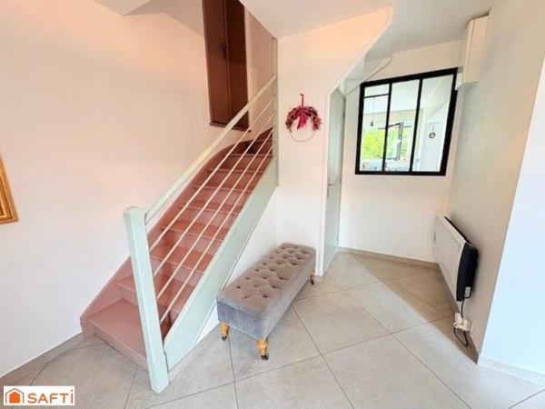 Maison semi individuelle rénovée sur Saint Saulve!!