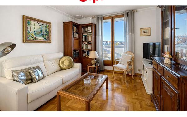 Appartement à vendre    2 pièces • 48 m2 Annemasse