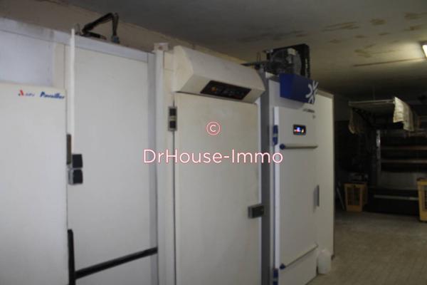 Commerce à vendre 10 pièces de 210 m²