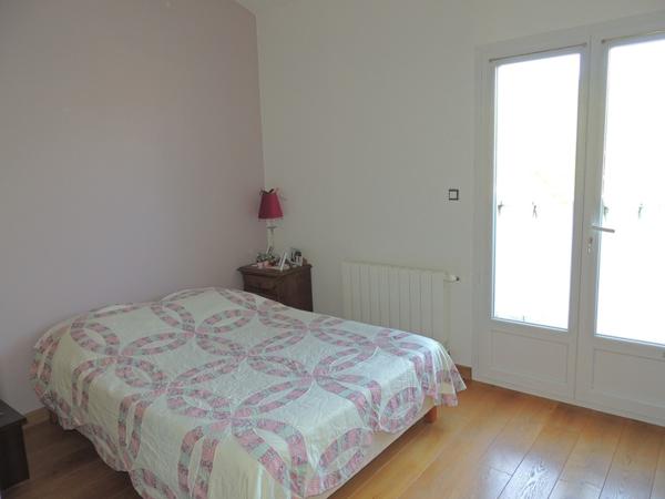 Maison  7 pièce(s)  5 chambre(s)  175 m²