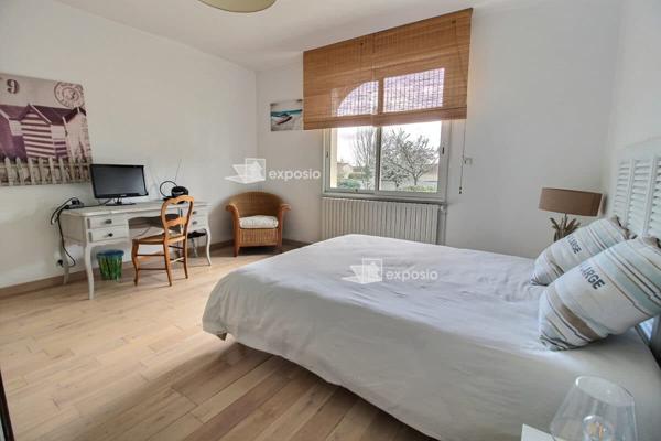 Maison Saint Symphorien 11 pièce(s) 353 m2