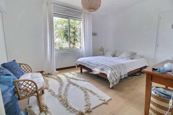 Maison Saint Symphorien 11 pièce(s) 353 m2