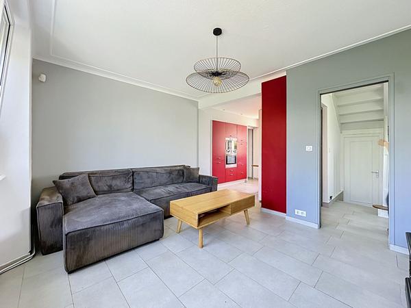 MAISON TROIS CHAMBRES A VENDRE BREST PETIT KERZU - GARAGE