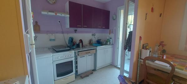 30.GARD.NIMES. APPARTEMENT DE 38 m² AVEC BALCON DANS RESIDENCE CALME ET SECURISEE QUARTIER CAMPLANIER