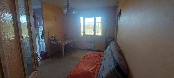 30.GARD.NIMES. APPARTEMENT DE 38 m² AVEC BALCON DANS RESIDENCE CALME ET SECURISEE QUARTIER CAMPLANIER