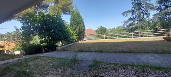 30.GARD.NIMES. APPARTEMENT DE 38 m² AVEC BALCON DANS RESIDENCE CALME ET SECURISEE QUARTIER CAMPLANIER