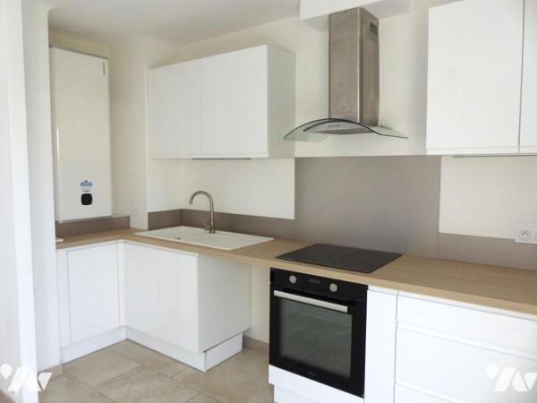 A VENDRE APPARTEMENT T2 + BALCON + GARAGE SUR LA COMMUNE DU GRAU DU ROI